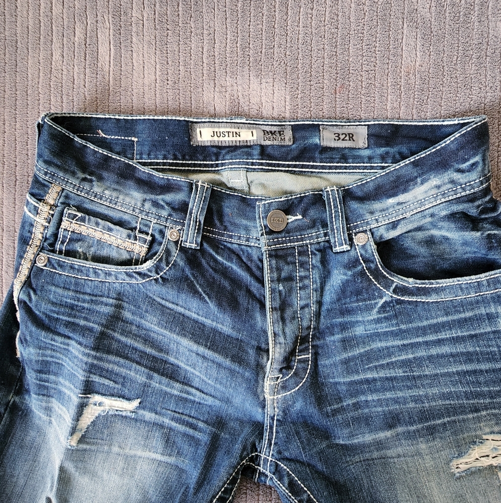 BKE button up distressed jeans very good used condition size 32R waist